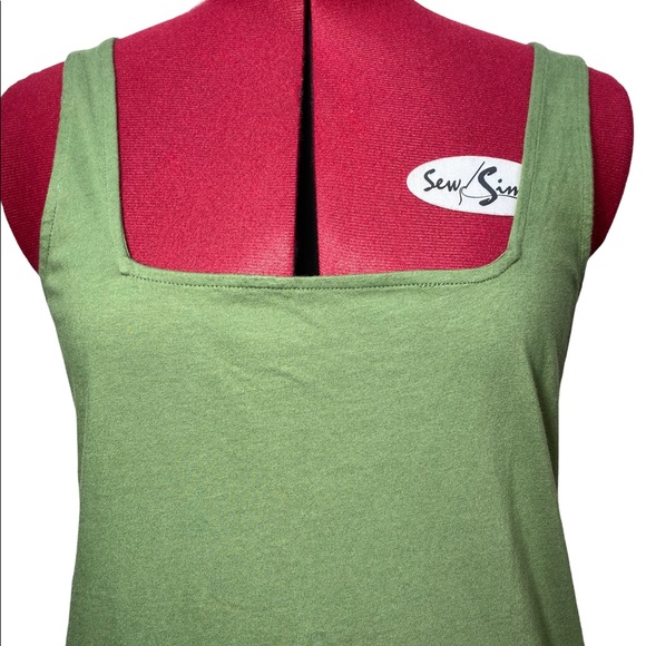 J Crew Tank Green Ruffle Hem Tank Top Shirt Small New With Tags - Picture 8 of 12